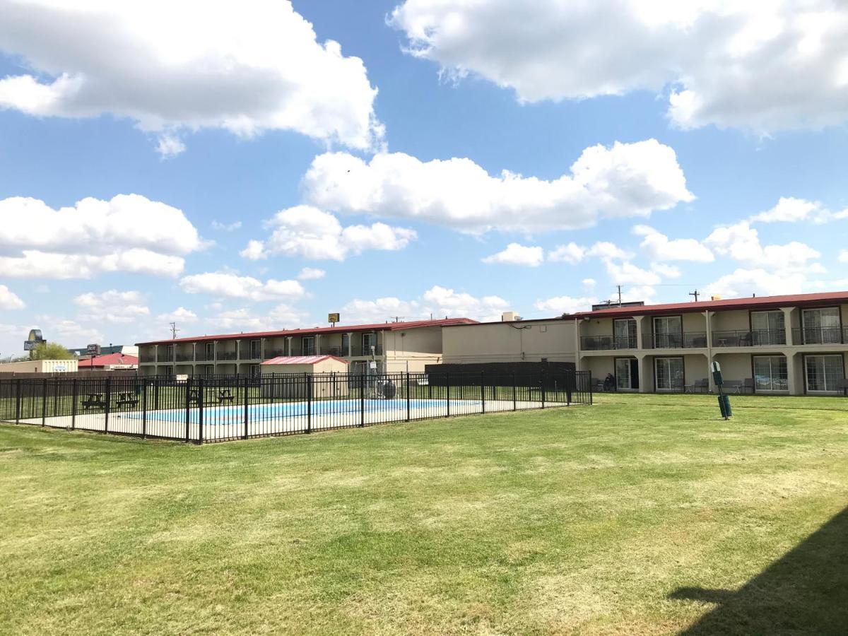 Days Inn By Wyndham Joplin Ngoại thất bức ảnh