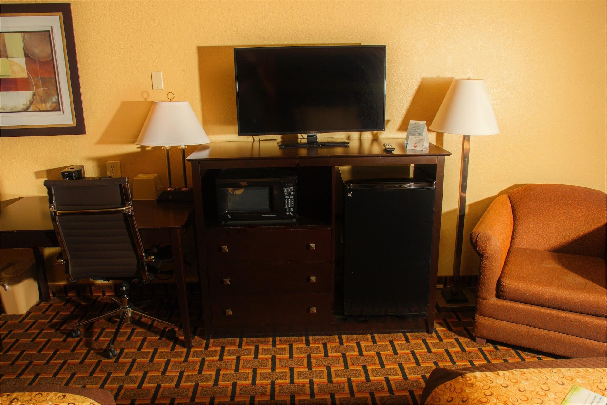 Days Inn By Wyndham Joplin Ngoại thất bức ảnh