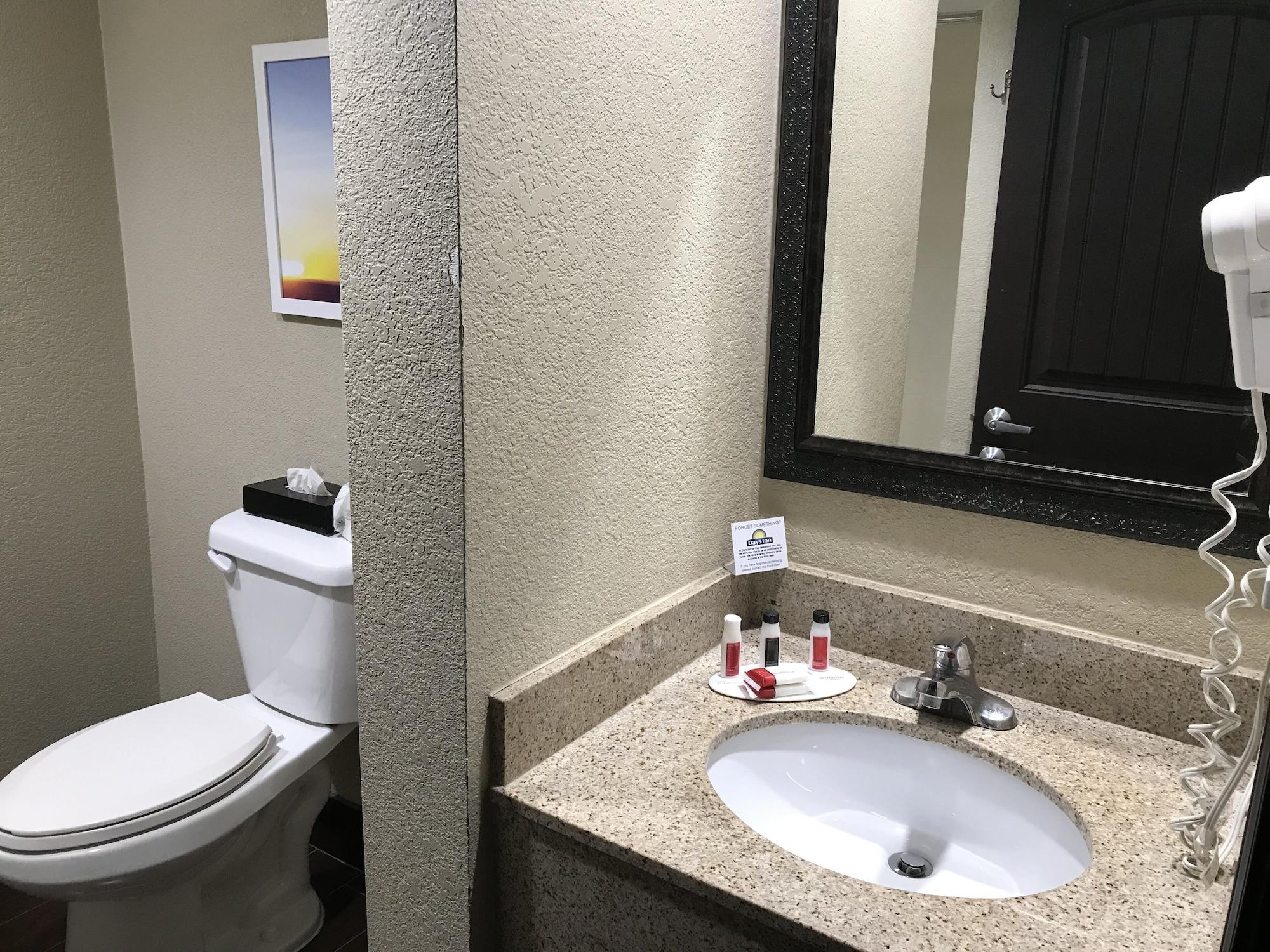 Days Inn By Wyndham Joplin Ngoại thất bức ảnh