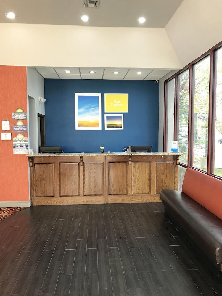 Days Inn By Wyndham Joplin Ngoại thất bức ảnh