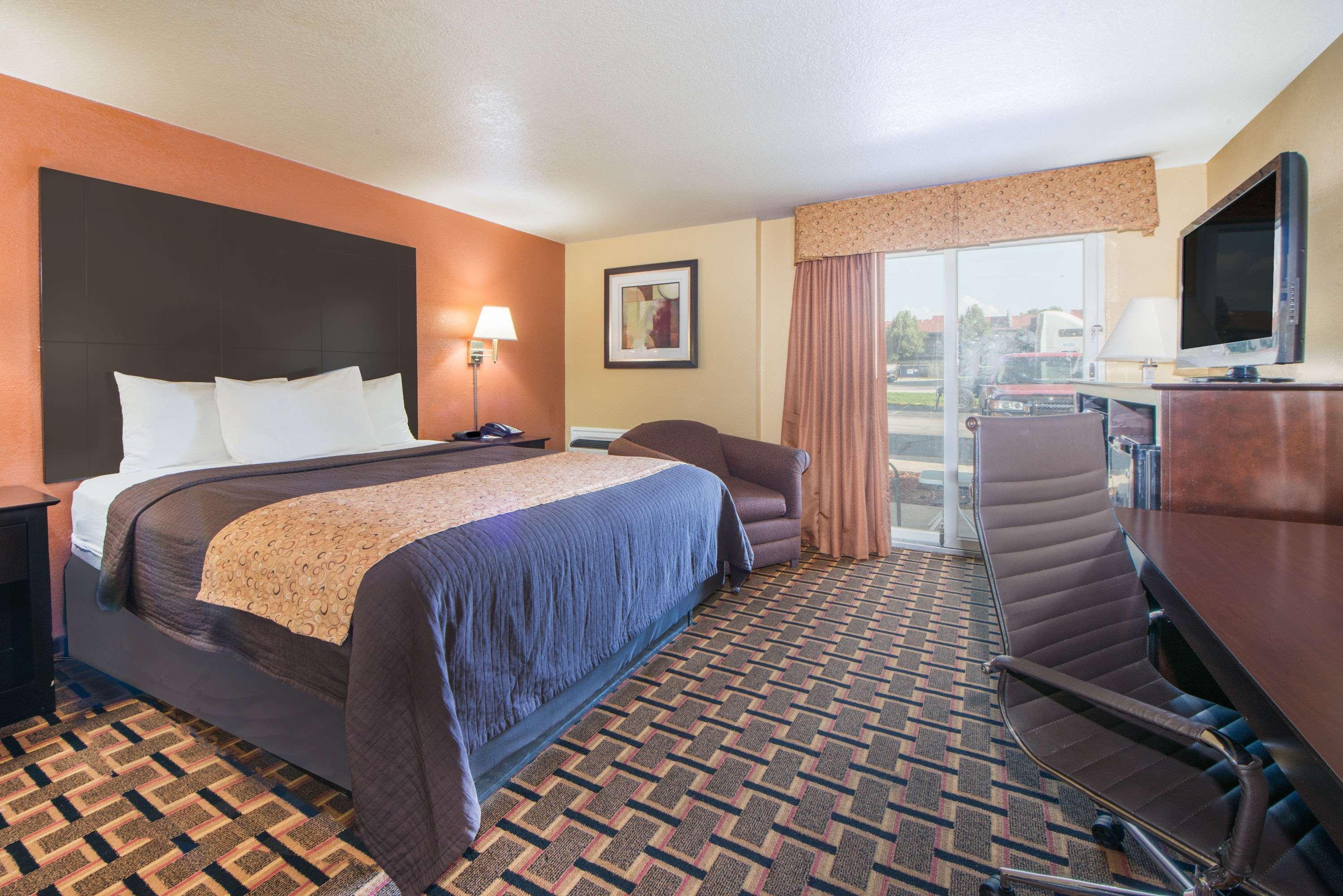 Days Inn By Wyndham Joplin Ngoại thất bức ảnh