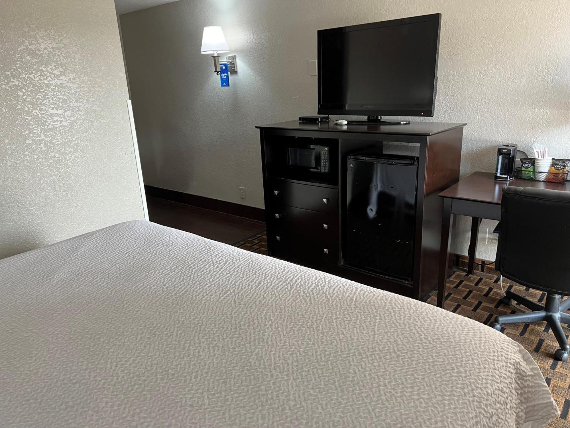 Days Inn By Wyndham Joplin Ngoại thất bức ảnh